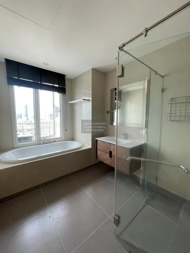 เช่าคอนโด  ดิ เอ็มไพร์ เพลส ชั้นสูง BTS-ช่องนนทรี ยานนาวา เขต สาท