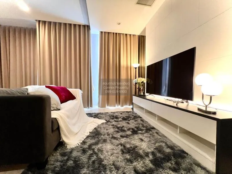 FOR RENT condo , Noble Ploenchit , nice view , high floor , BTS-P 2