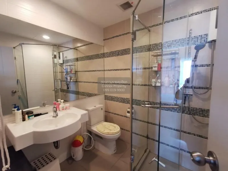 FOR RENT condo , Centric Sathorn - St.Louis , high floor , BTS-Sa