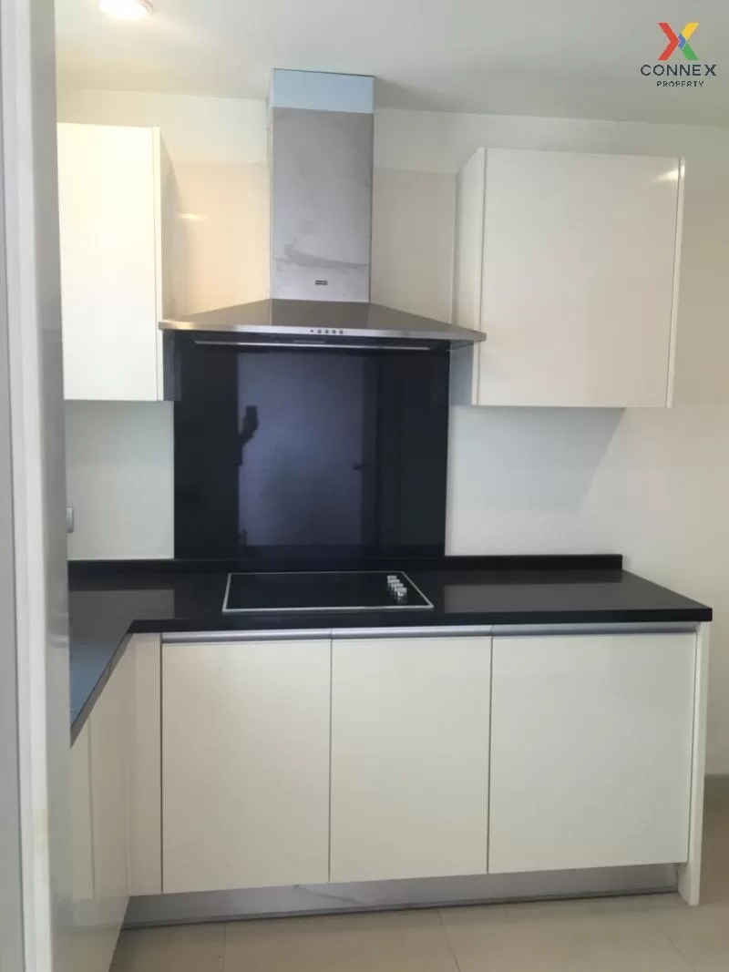 FOR SALE condo , Watermark Chaophraya River , BTS-Krung Thon Buri