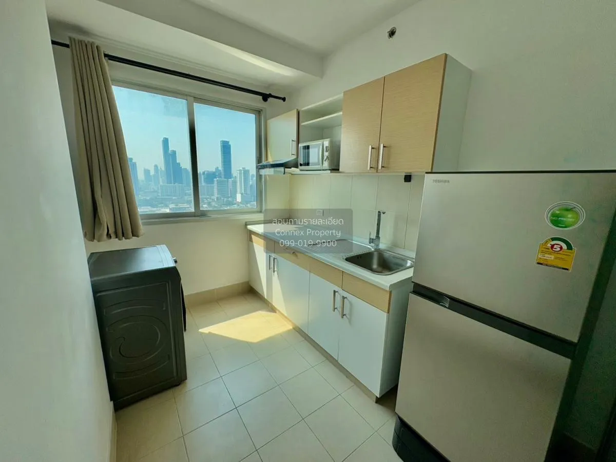 FOR RENT condo , Supalai Park Ekamai - Thonglor , high floor , BT 2