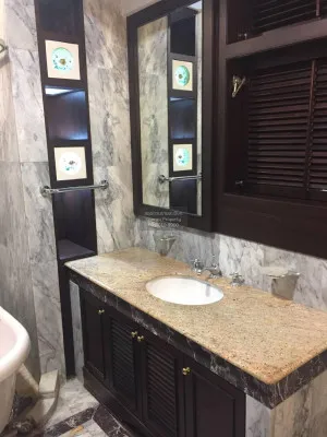 เช่าคอนโด  อโศก ทาวเวอร์  MRT-เพชรบุรี คลองตันเหนือ เขต วัฒนา กรุงเทพ CX-57137