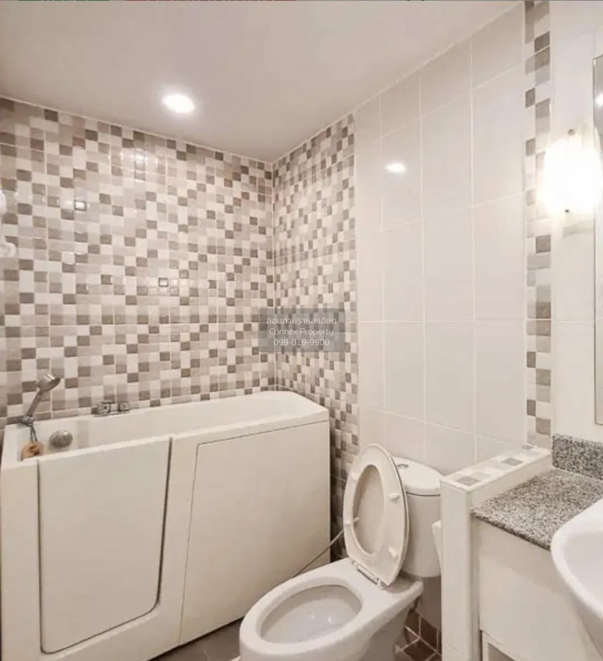 เช่าคอนโด  บ้านสิริสาทร สวนพลู BTS-ช่องนนทรี ทุ่งมหาเมฆ เขต สาทร 