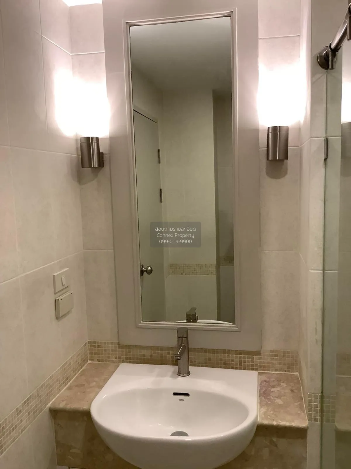 FOR RENT condo , Baan Siri Silom , BTS-Surasak , Silom , Bang Rak