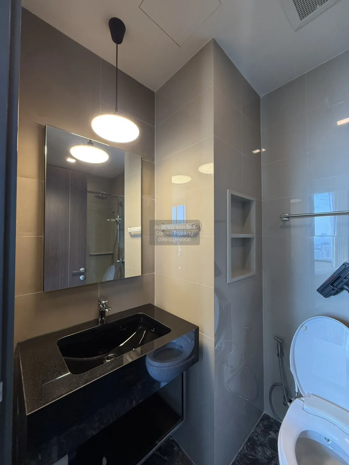 FOR RENT condo , EDGE Sukhumvit 23 , BTS-Asok , Khlong Toei Nuea 