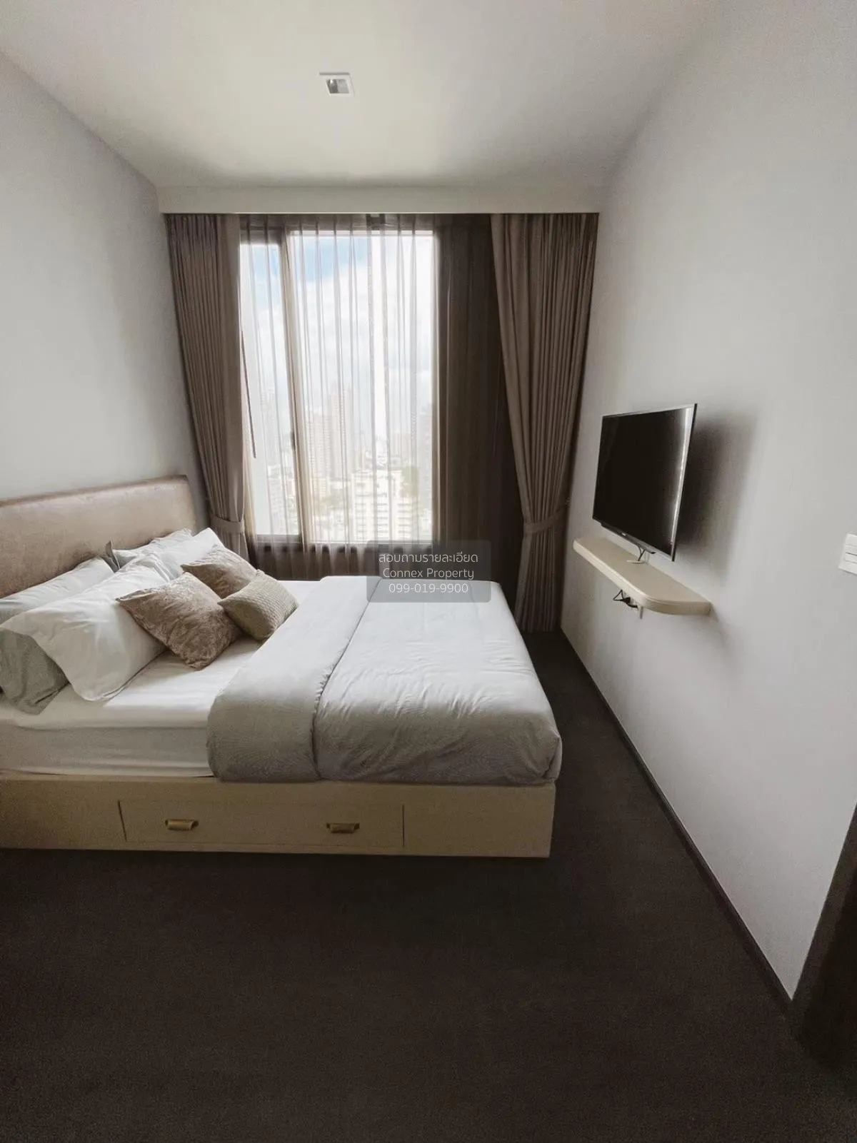 FOR RENT condo , EDGE Sukhumvit 23 , BTS-Asok , Khlong Toei Nuea 