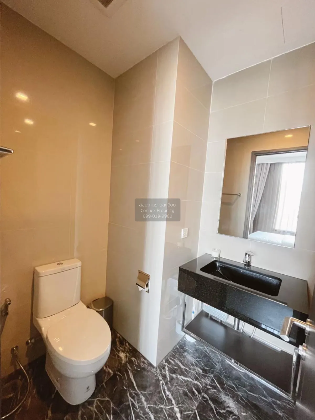 FOR RENT condo , EDGE Sukhumvit 23 , BTS-Asok , Khlong Toei Nuea 