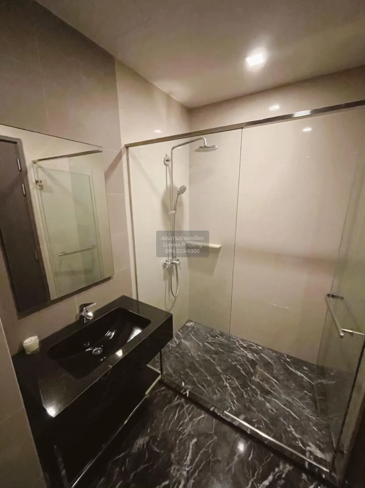 FOR RENT condo , EDGE Sukhumvit 23 , BTS-Asok , Khlong Toei Nuea 
