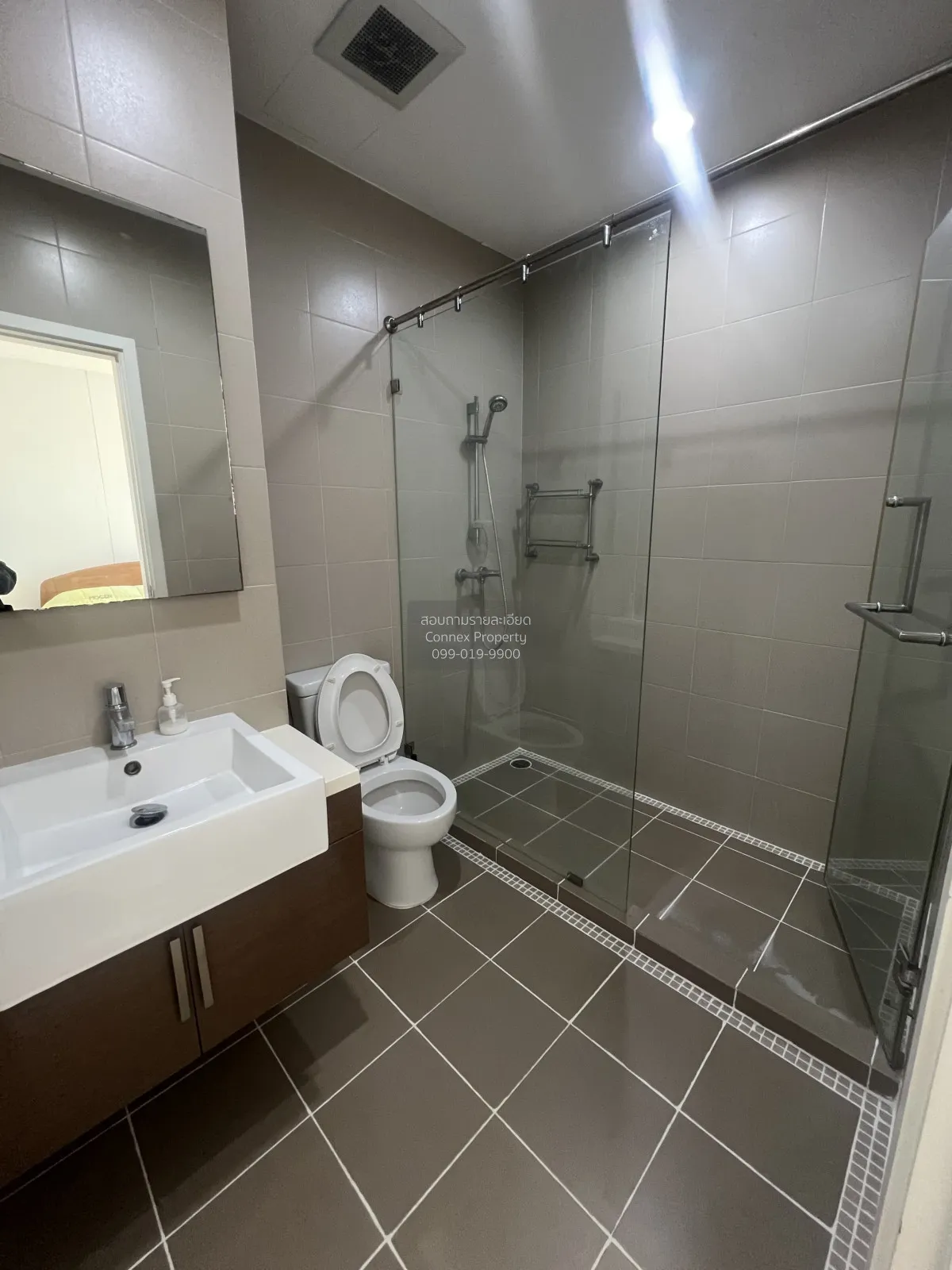 FOR RENT condo , Hive Sathorn , BTS-Krung Thon Buri , Khlong Ton 