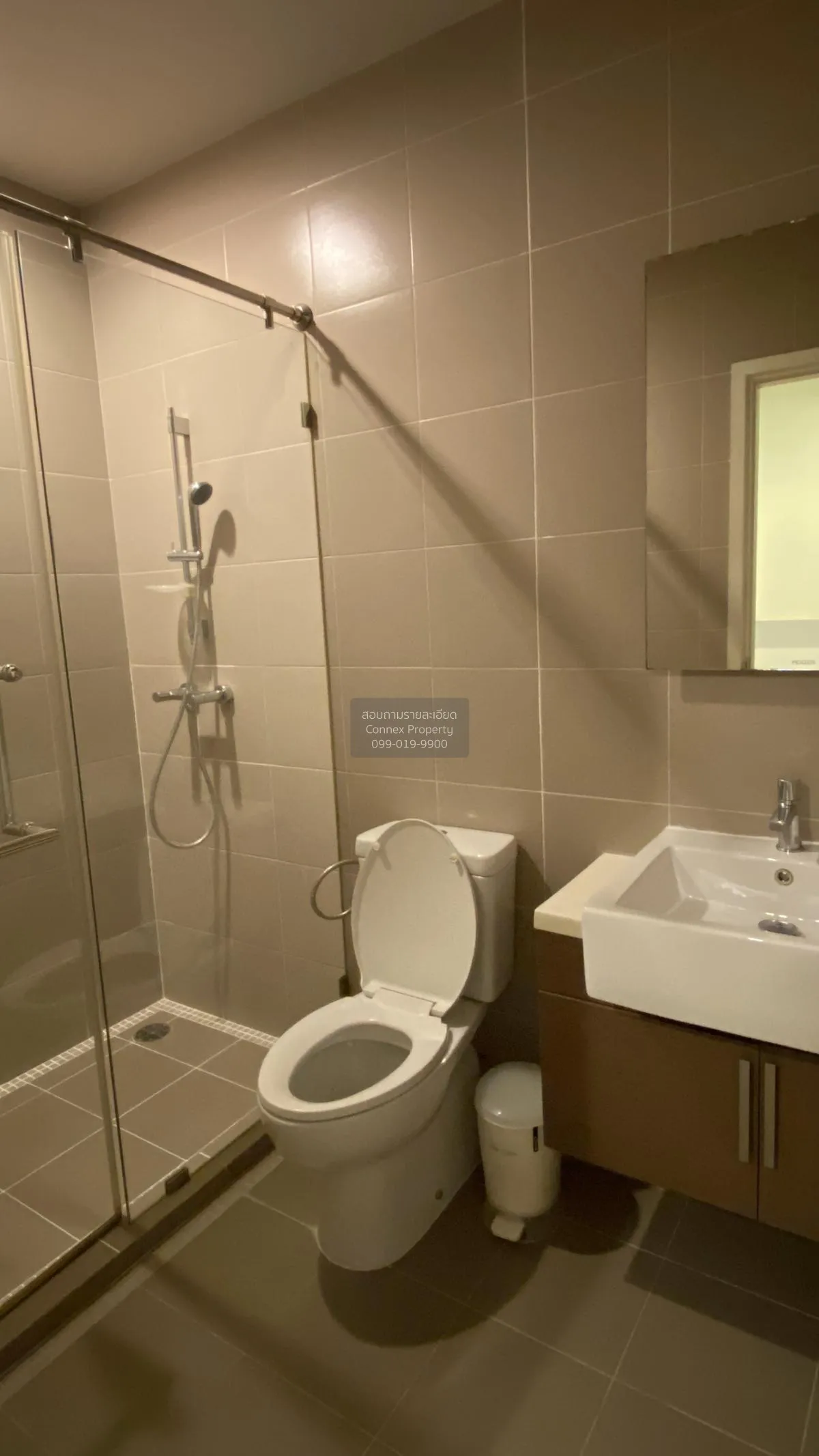 เช่าคอนโด  ไฮฟ์ สาทร BTS-กรุงธนบุรี คลองต้นไทร เขต คลองสาน กรุงเท