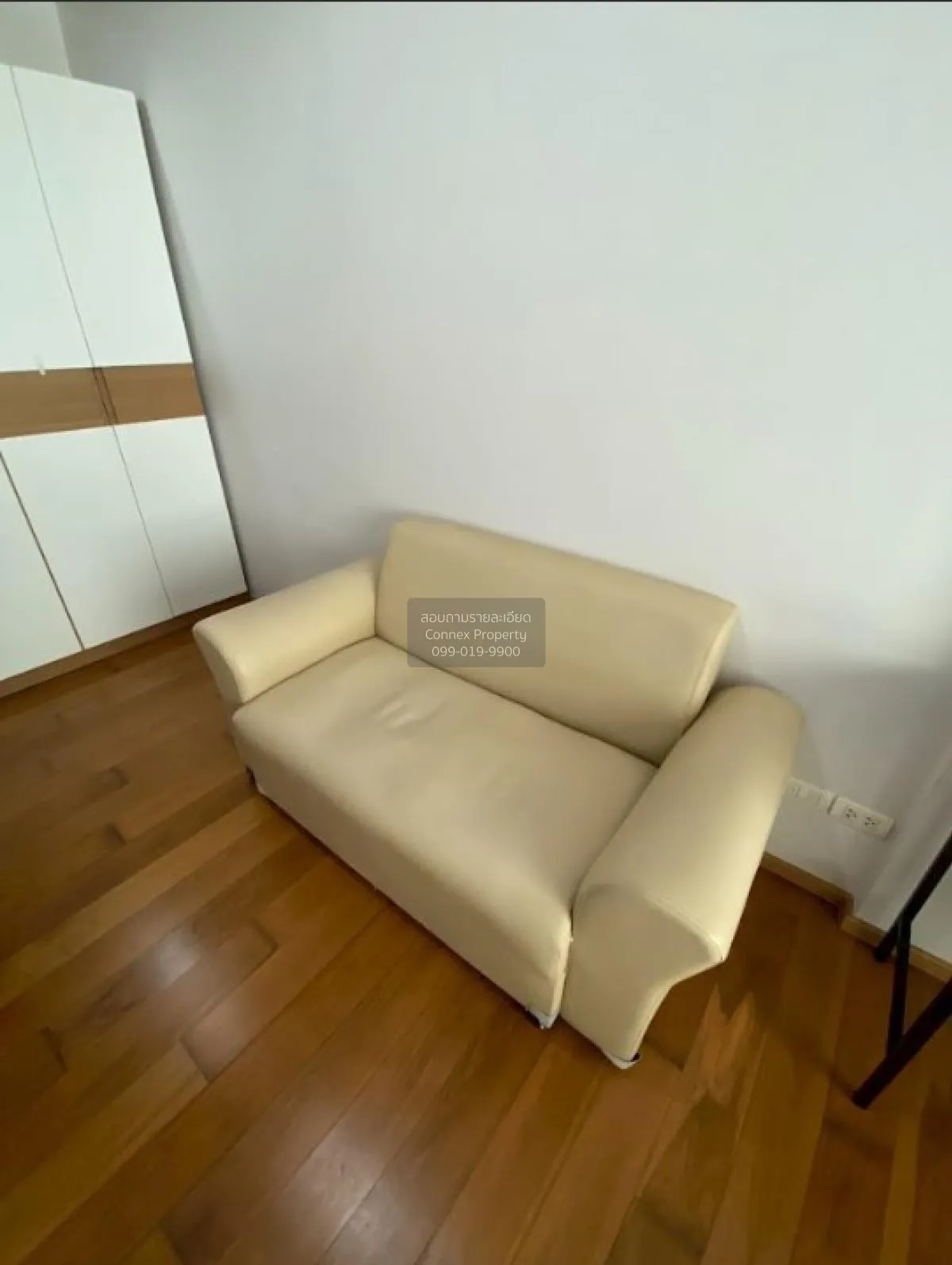 FOR RENT condo , Hive Taksin , BTS-Wongwian Yai , Khlong Ton Sai  2