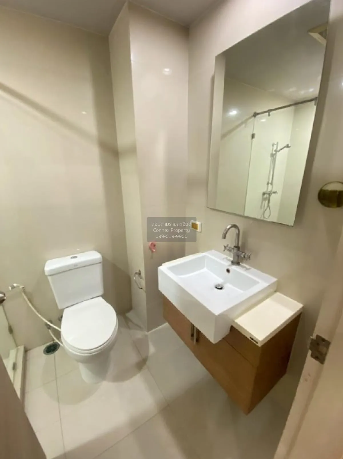 FOR RENT condo , Hive Taksin , BTS-Wongwian Yai , Khlong Ton Sai 