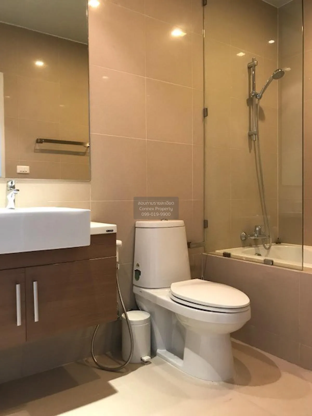 เช่าคอนโด  โนเบิล รีไฟน์ BTS-พร้อมพงษ์ คลองตัน เขต คลองเตย กรุงเท