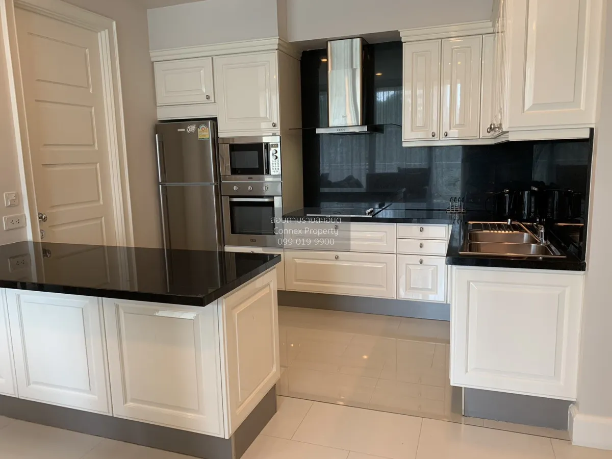 เช่าคอนโด  รอยซ์ ไพรเวท เรสซิเดนซ์ BTS-พร้อมพงษ์ คลองเตยเหนือ เขต 4