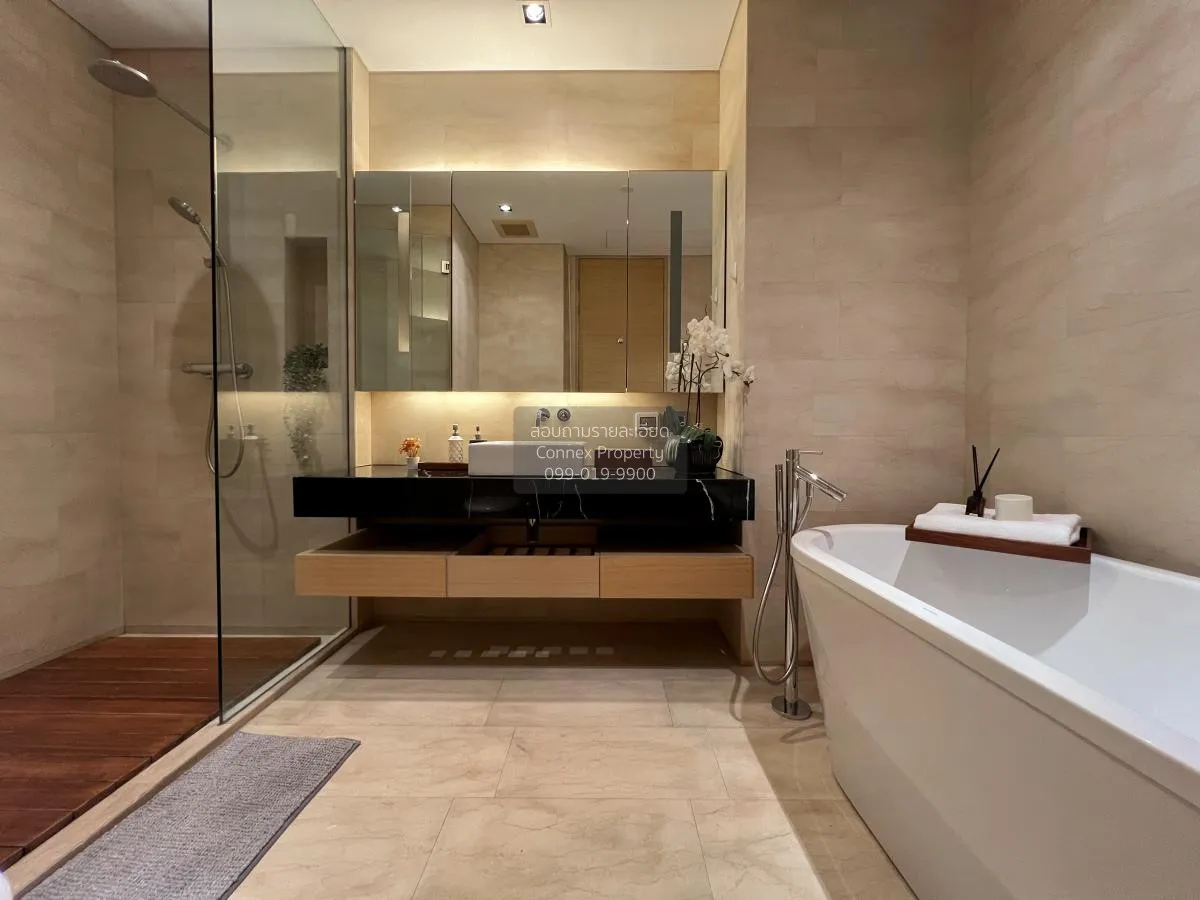 ขายคอนโด  ศาลาแดง เรสซิเดนซ์ BTS-ศาลาแดง สีลม เขต บางรัก กรุงเทพ 