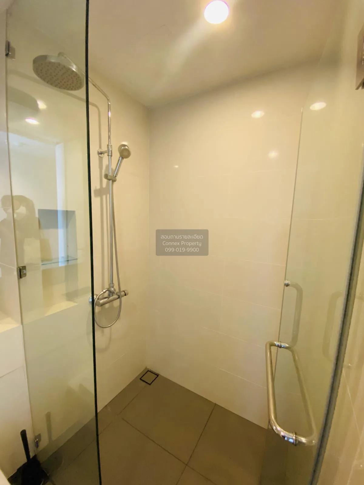 เช่าคอนโด   ไซมิส สุรวงศ์ MRT-สามย่าน สี่พระยา เขต บางรัก กรุงเทพ