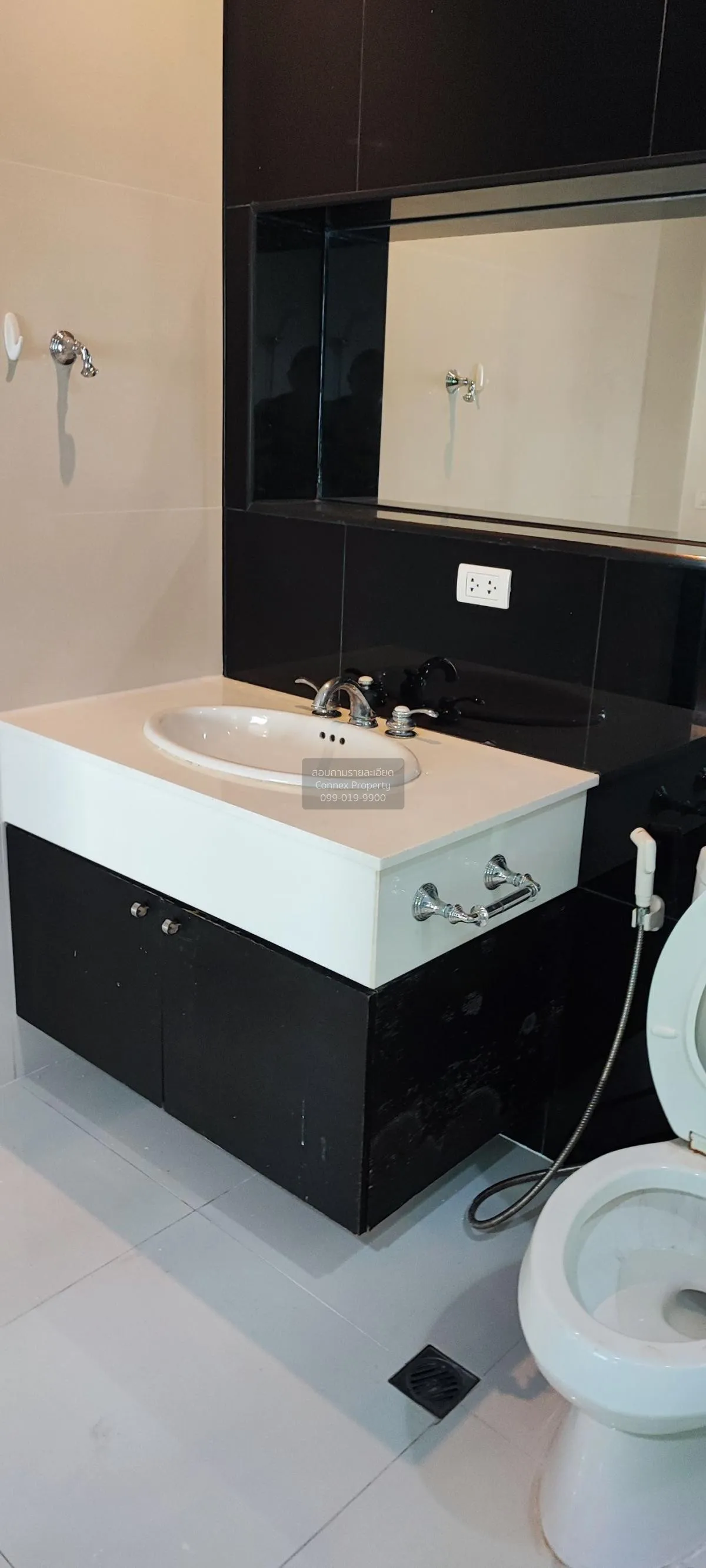 เช่าคอนโด  ดิ แอดเดรส ชิดลม BTS-ชิดลม ลุมพินี เขต ปทุมวัน กรุงเทพ