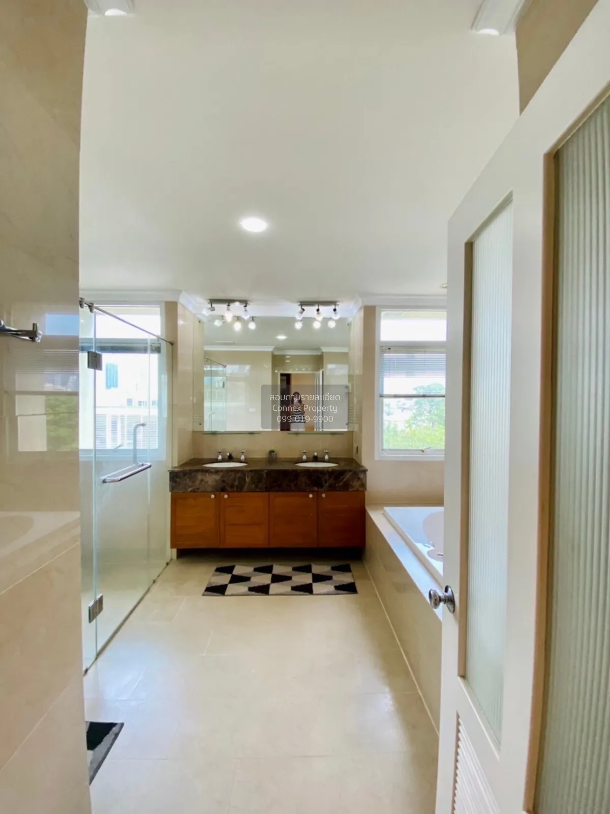 เช่าคอนโด  เดอะ คาโดแกน ไพรเวท เรสซิเด้นท์ สุขุมวิท 39 BTS-พร้อมพ