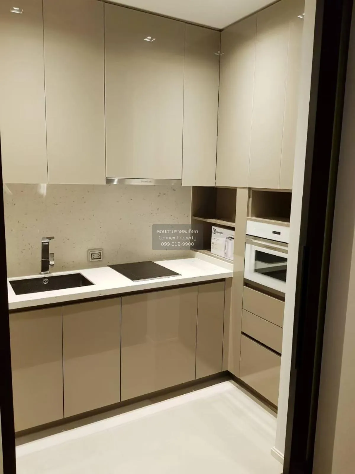 เช่าคอนโด  เดอะ ดิโพลแมท 39 BTS-พร้อมพงษ์ คลองตันเหนือ เขต วัฒนา 