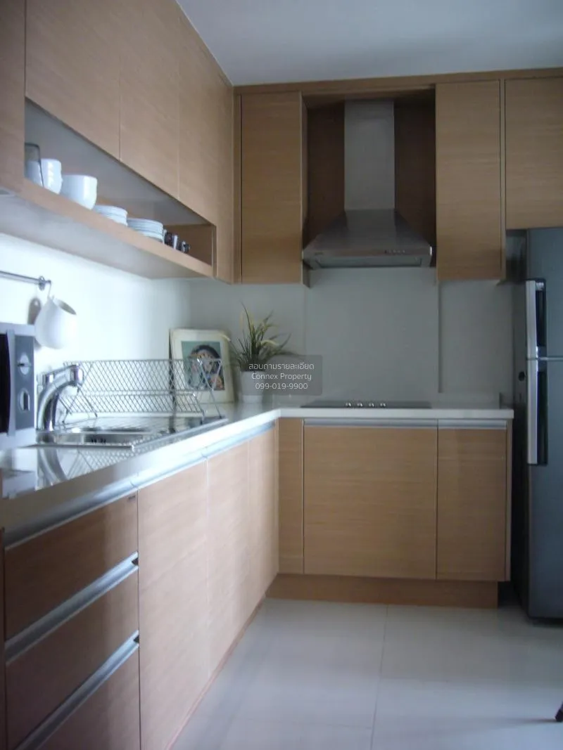 ขายคอนโด  ดิ เอ็มโพริโอ เพลส BTS-พร้อมพงษ์ คลองเตย เขต คลองเตย กร