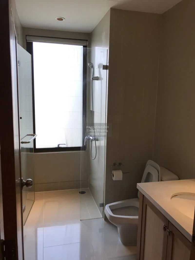 เช่าคอนโด  ดิ เอ็มโพริโอ เพลส BTS-พร้อมพงษ์ คลองเตย เขต คลองเตย ก