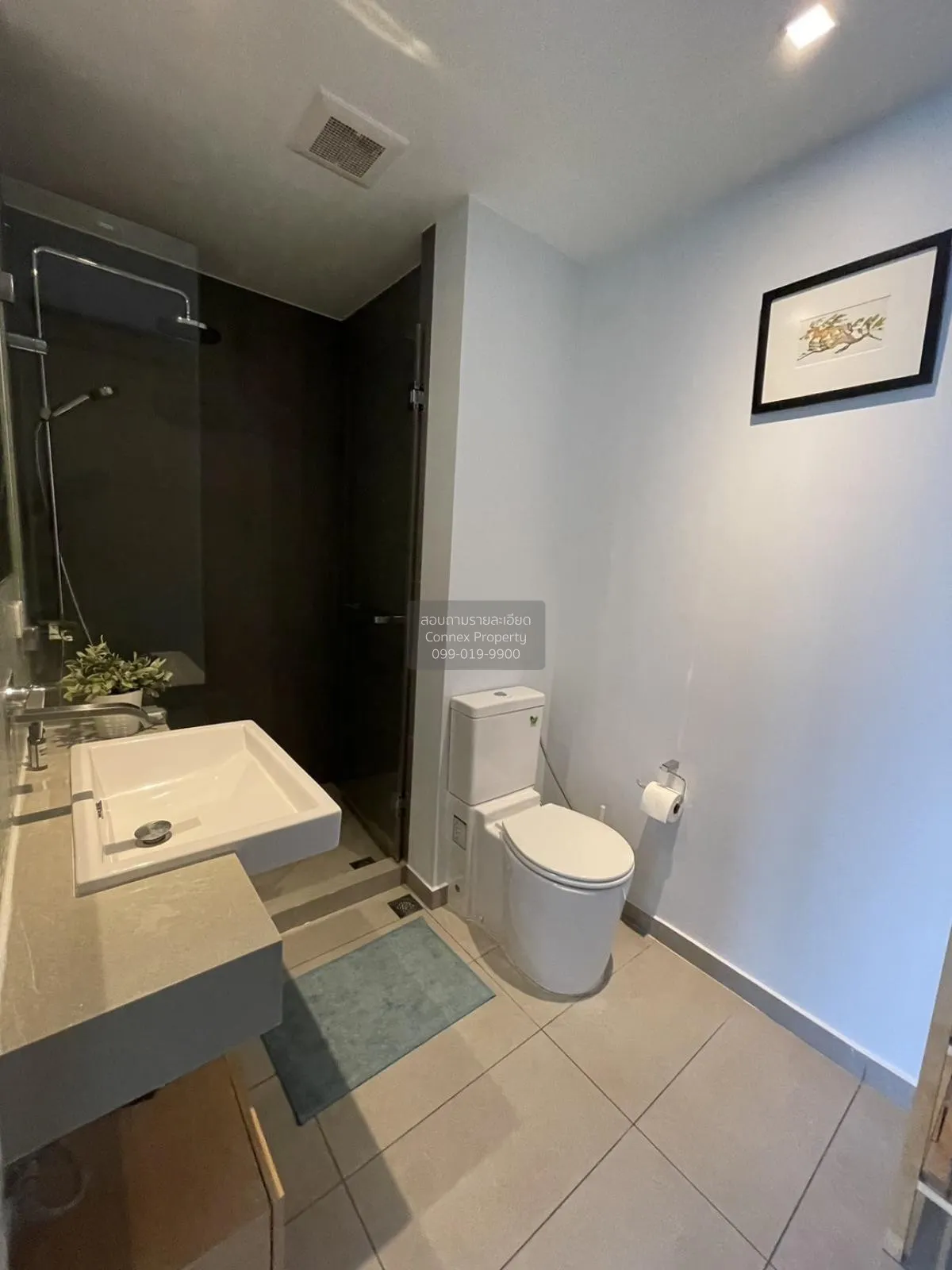 FOR RENT condo , The Lofts Ekkamai , BTS-Ekkamai , Phra Khanong N