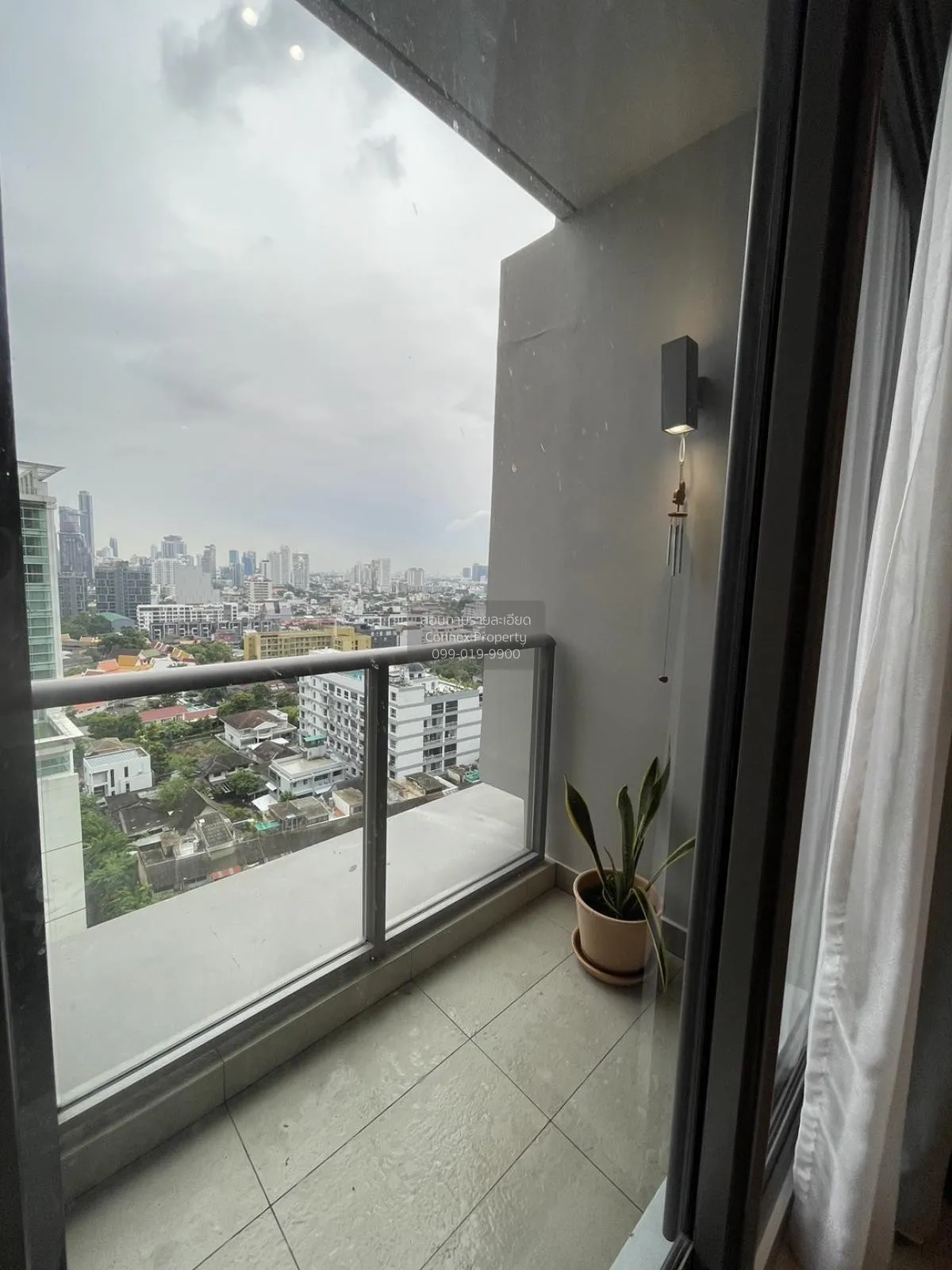 FOR RENT condo , The Lofts Ekkamai , BTS-Ekkamai , Phra Khanong N