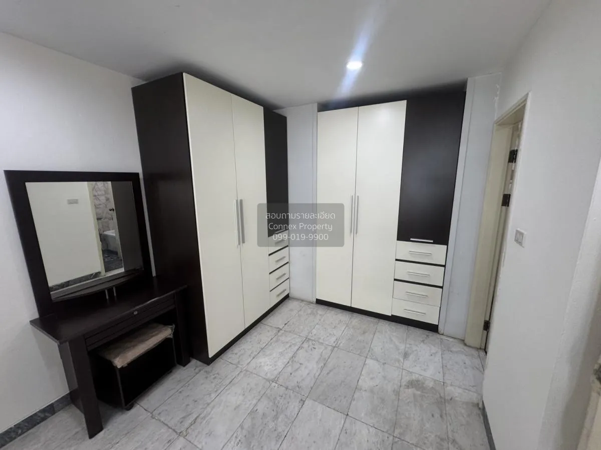 FOR RENT condo , The Royal Place 2 , BTS-Ratchadamri , Lumpini , 