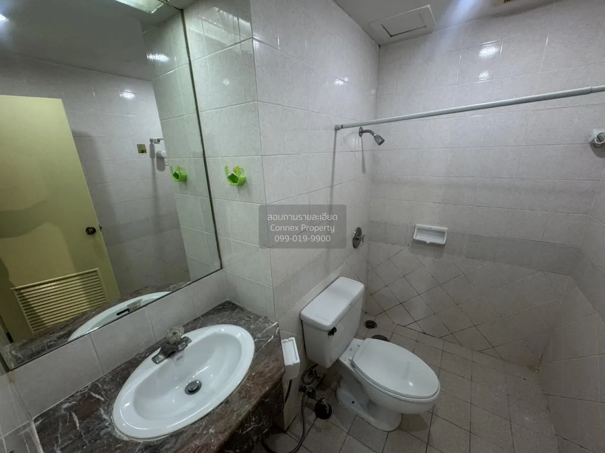 FOR RENT condo , The Royal Place 2 , BTS-Ratchadamri , Lumpini , 