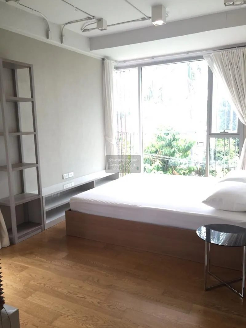 FOR SALE condo , Via 31 , Khlong Toei Nuea , Watthana , Bangkok ,