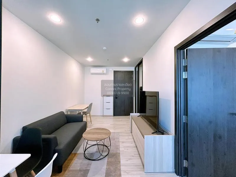 FOR RENT condo , XT Huaikhwang , MRT-Huai Khwang , Huai Khwang ,  2