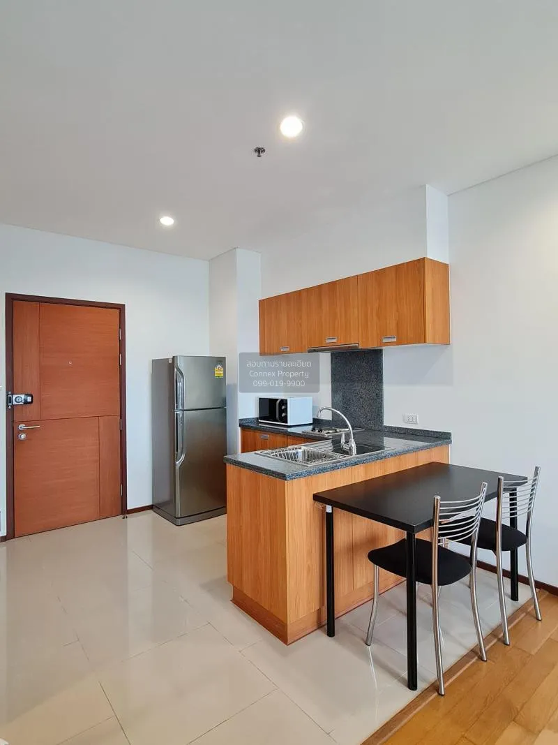 FOR RENT condo , Villa Sathorn , high floor , BTS-Krung Thon Buri 3