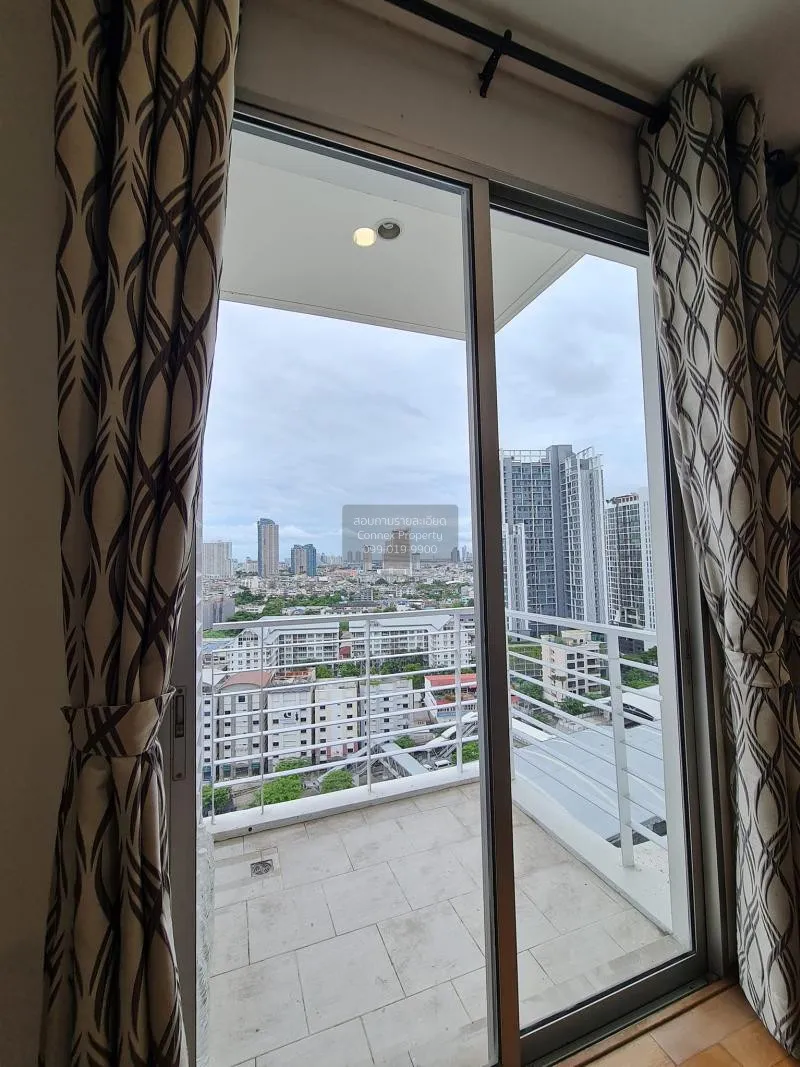 FOR RENT condo , Villa Sathorn , high floor , BTS-Krung Thon Buri