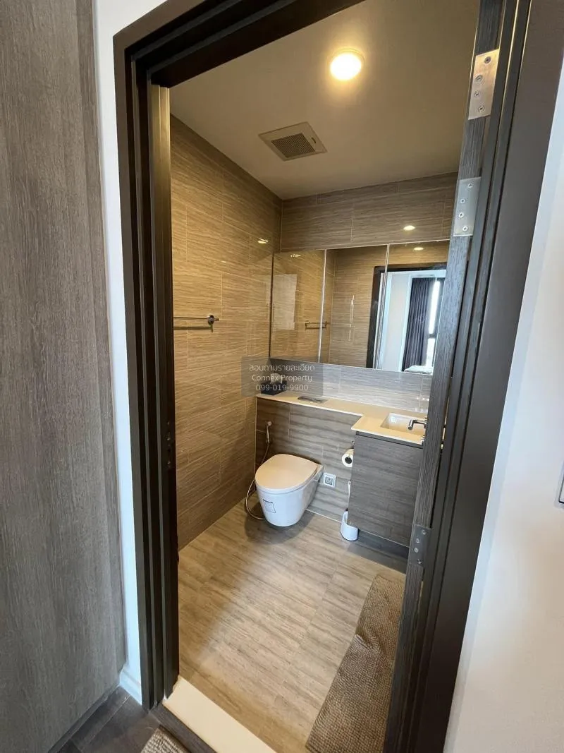 FOR RENT condo , Whizdom Essence , BTS-Punnawithi , Phra Khanong 