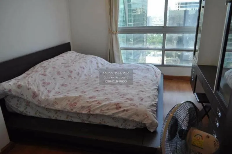FOR RENT condo , Sathorn House , BTS-Saint Louis , Silom , Bang R