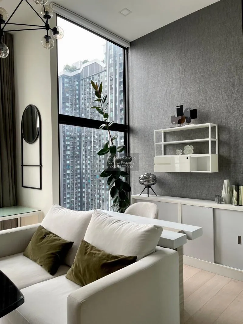 FOR RENT condo , Chewathai Residence Asoke , Duplex , high floor  1