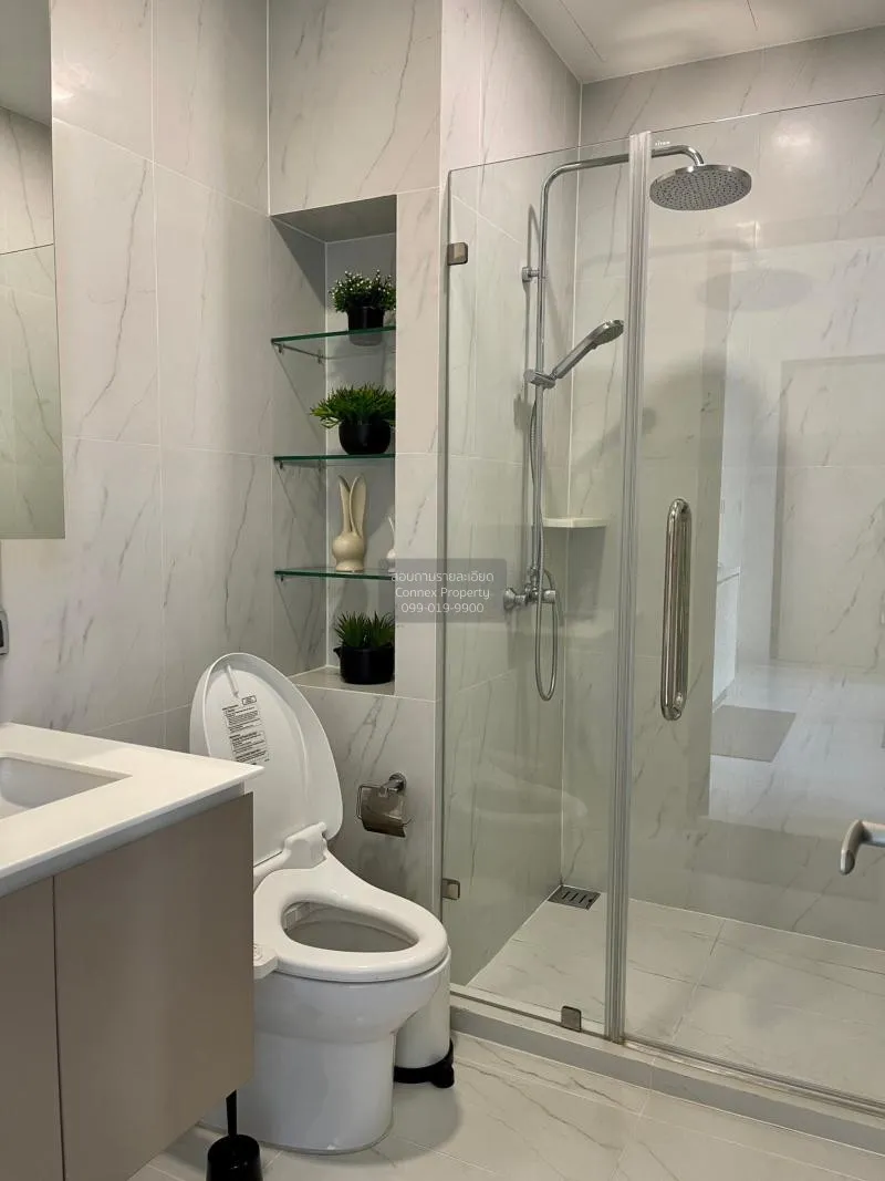 FOR RENT condo , Chewathai Residence Asoke , Duplex , high floor 