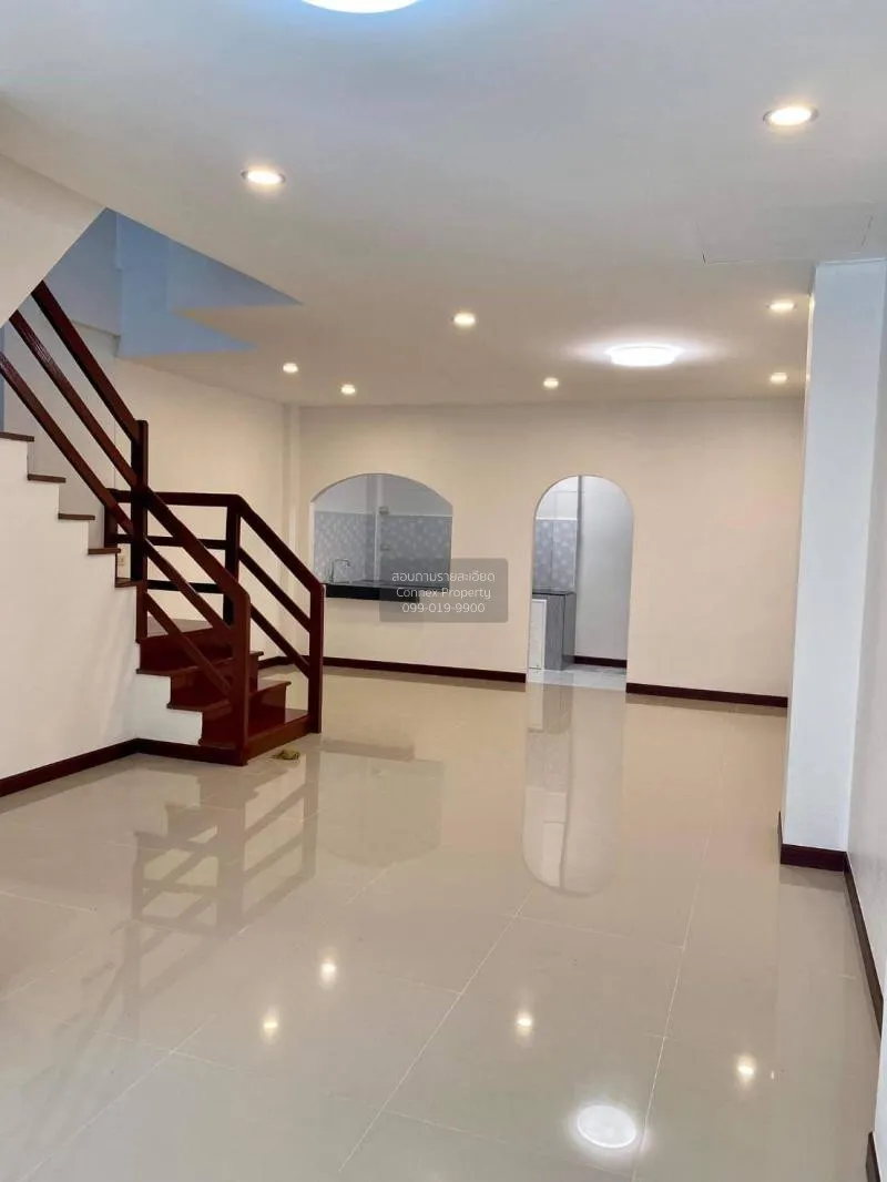 ขายทาวน์โฮม  หมู่บ้านสุชา 1 ถ.เลียบคลองทวีวัฒนา รีโนเวทใหม่ หนองค 3