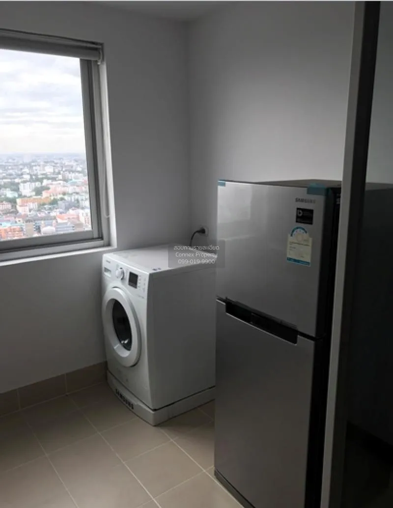 FOR RENT condo , Supalai Park Ekamai - Thonglor , high floor , BT 3