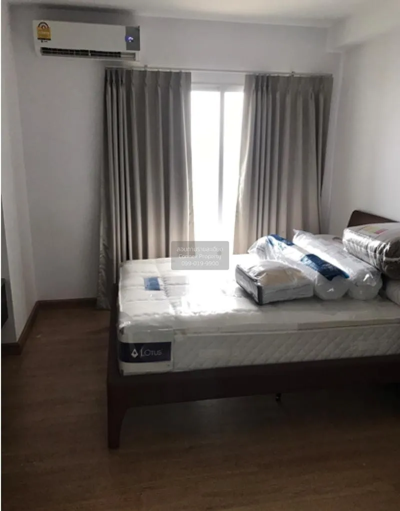 FOR RENT condo , Supalai Park Ekamai - Thonglor , high floor , BT 4