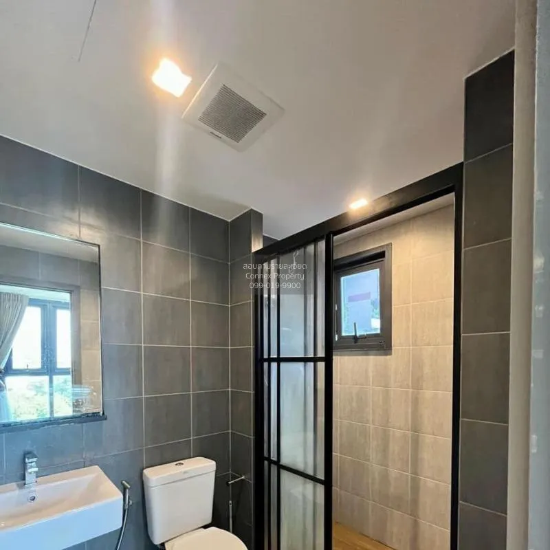 FOR SALE condo , The Base Garden Rama 9 , ARL-Ramkhamhaeng , Hua 