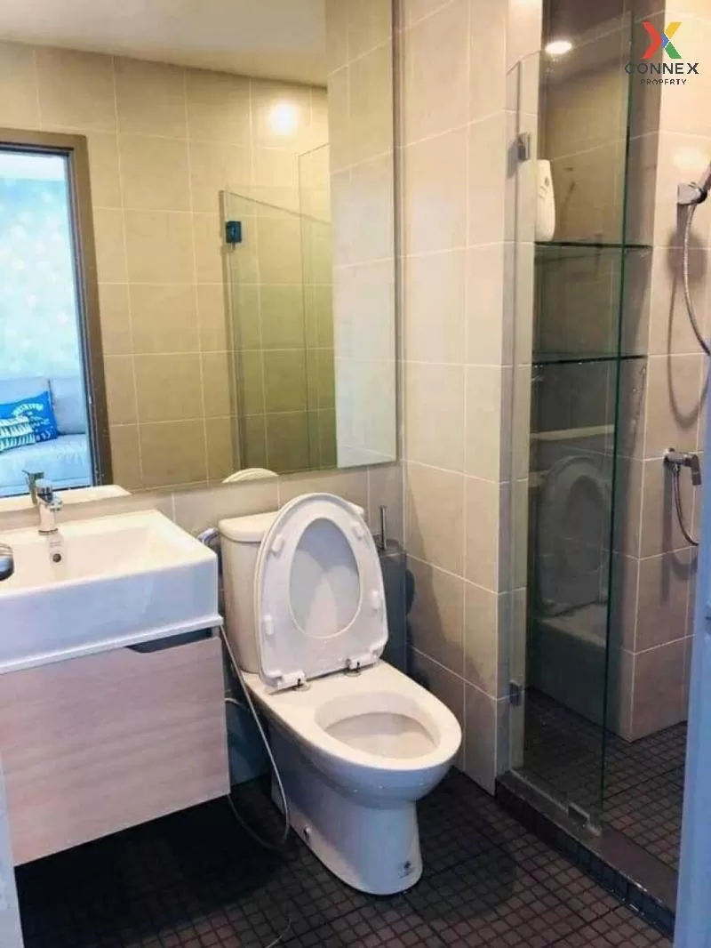 FOR SALE condo , Ideo O2 , high floor , BTS-Bang Na , Bang Na , B