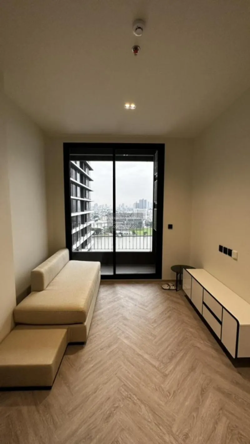 FOR RENT condo , Chapter Charoennakhorn-Riverside , corner unit , 3