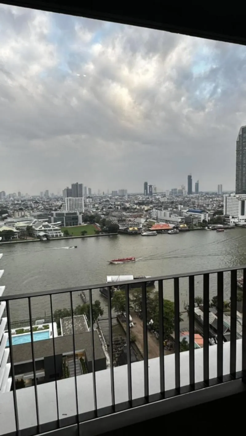 FOR RENT condo , Chapter Charoennakhorn-Riverside , corner unit ,