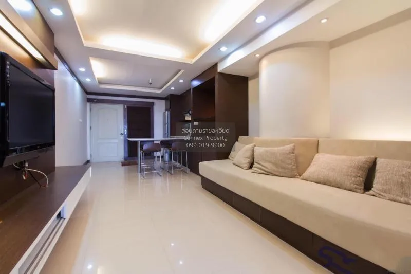 FOR RENT condo , State Tower , BTS-Saphan Taksin , Silom , Bang R 3