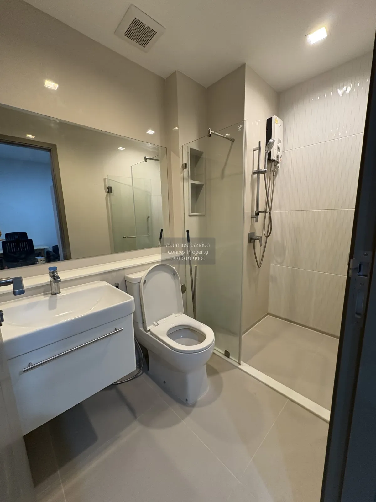 ขายคอนโด  ไลฟ์ อโศก ไฮป์ พระราม 9 MRT-พระราม 9 มักกะสัน เขต ราชเท