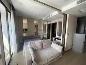 FOR RENT condo , Ashton Chula-Silom , high floor , MRT-Sam Yan , Si Phraya , Bang Rak , Bangkok , CX-73659