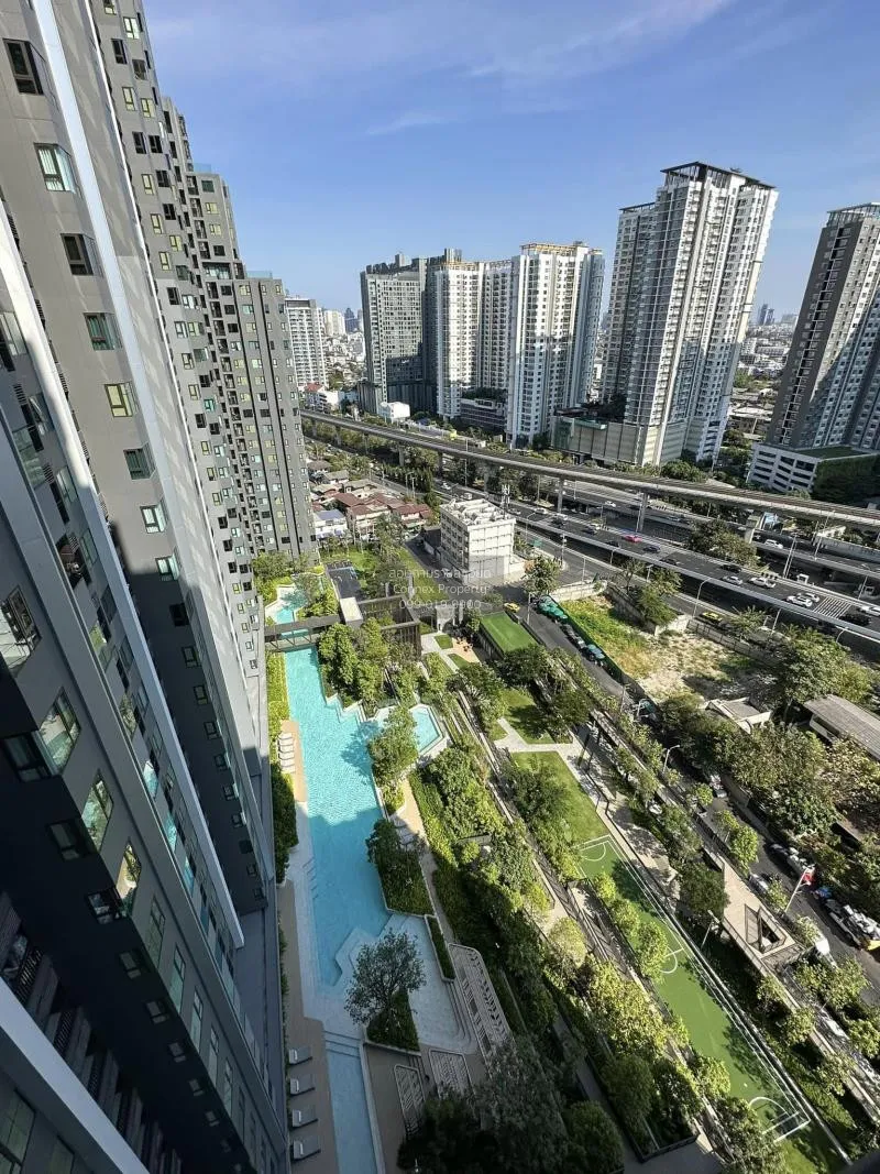 FOR RENT condo , Life Sathorn Sierra , high floor , BTS-Talat Phl