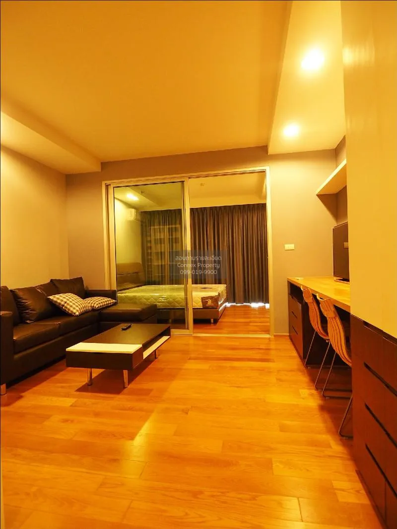 FOR RENT condo , Abstracts Phahonyothin Park , high floor , BTS-H
