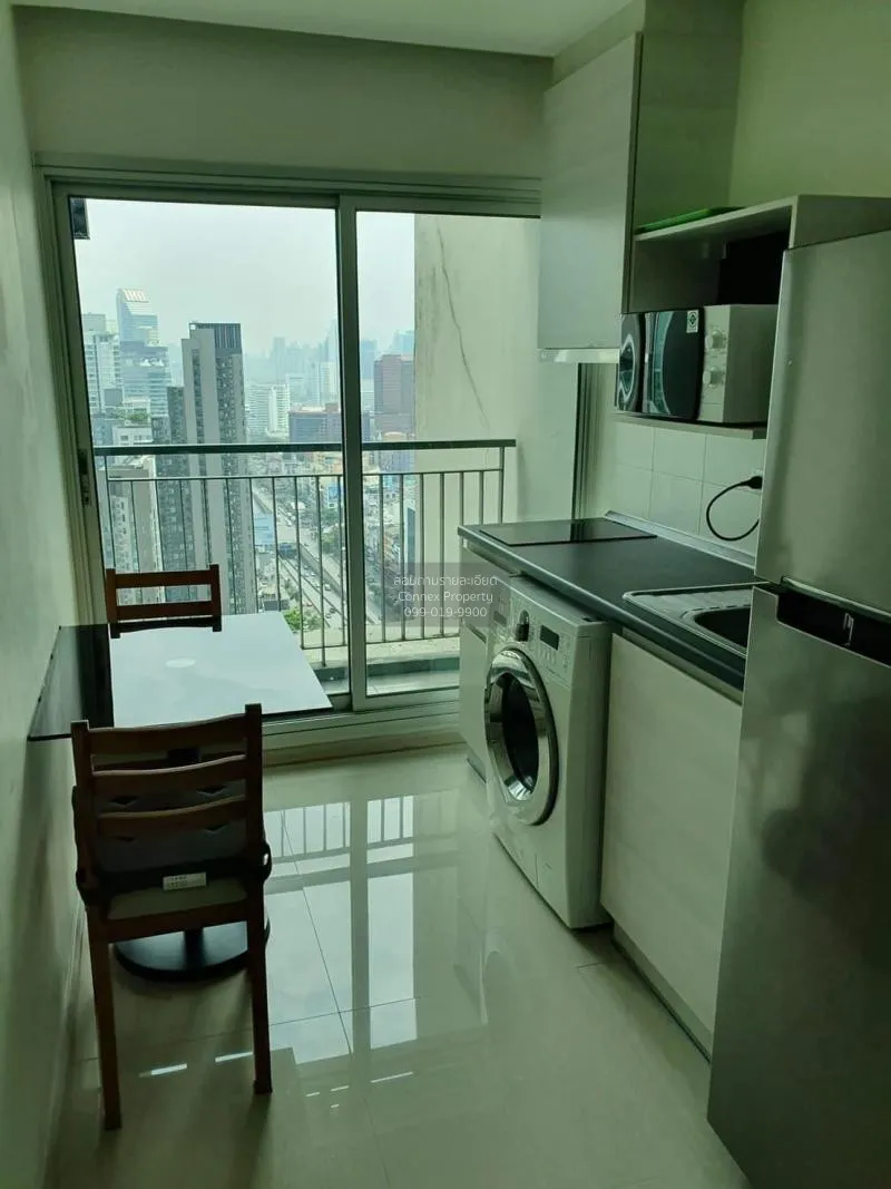 FOR RENT condo , Life Ratchadapisek , high floor , MRT-Huai Khwan